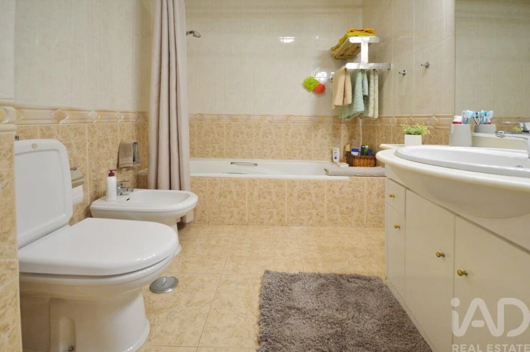 Apartamento T3 para Venda em União das Freguesias de Setúbal Foto 5