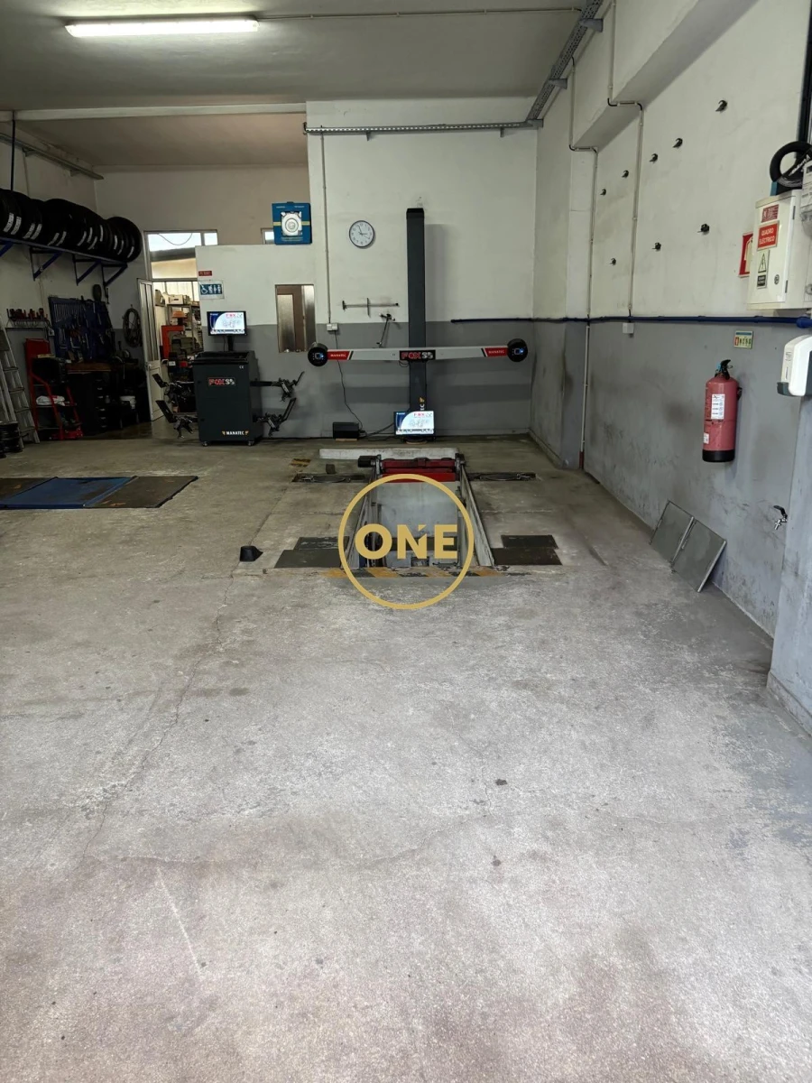 Armazém para Trespasse em Custóias, Leça do Balio e Guifões Foto 10