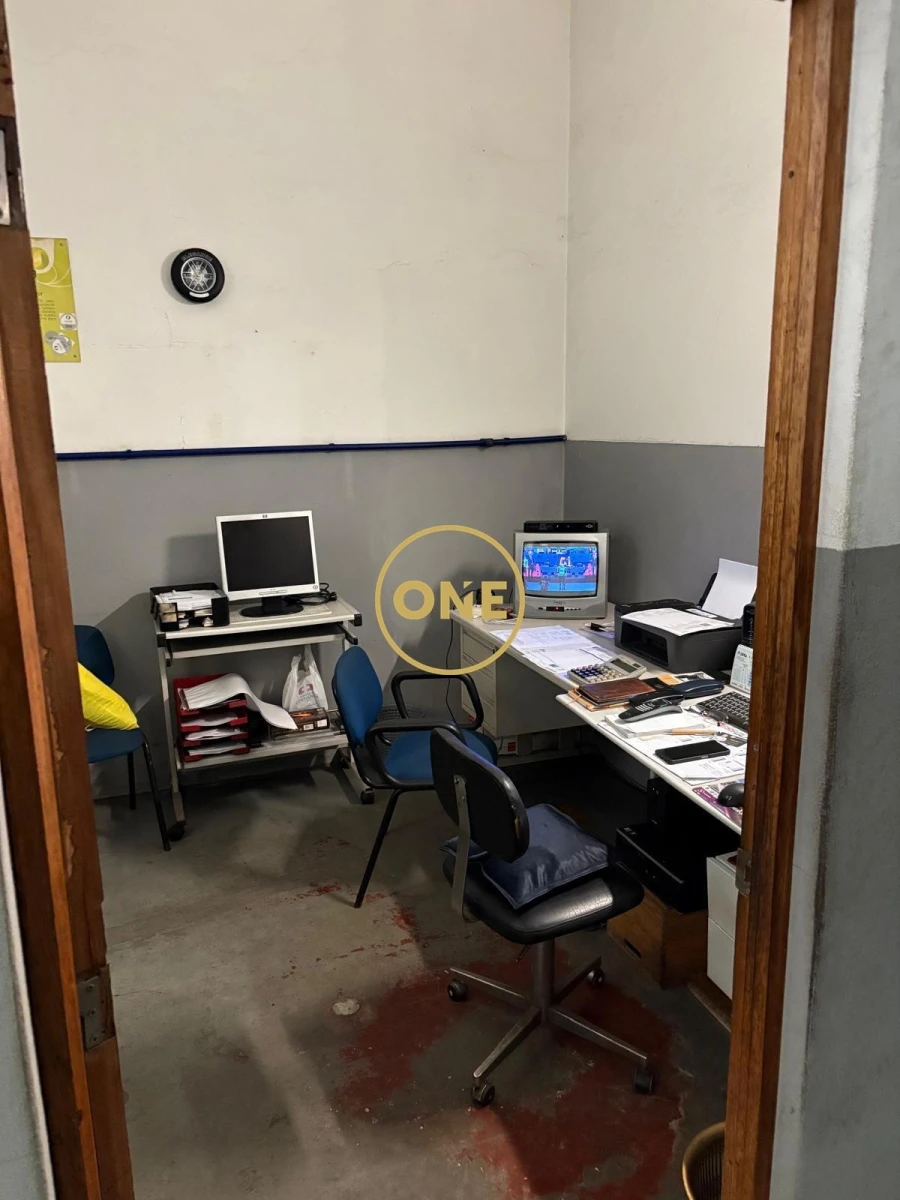 Armazém para Trespasse em Custóias, Leça do Balio e Guifões Foto 6