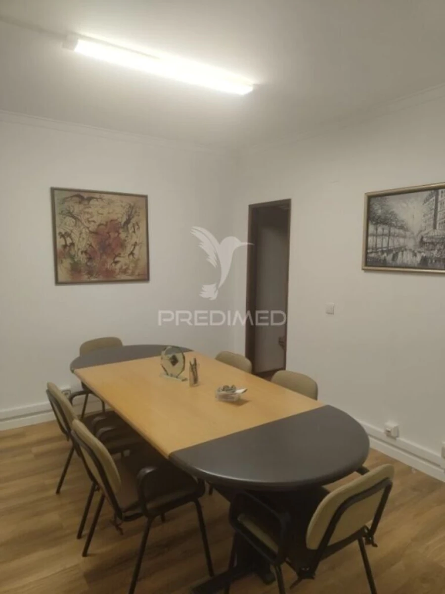 Escritório para Venda em Almada, Cova da Piedade, Pragal e Cacilhas Foto 12