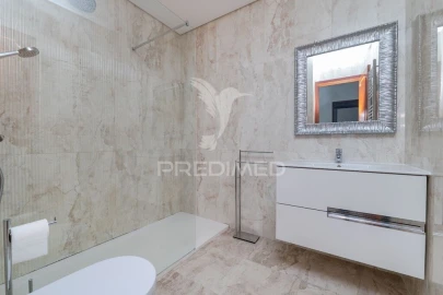 Apartamento T3 para Venda em Braga (Maximinos, Sé e Cividade)
