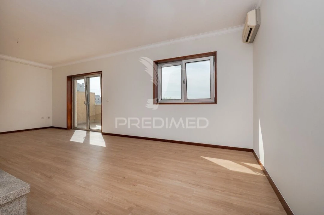 Apartamento T3 para Venda em Braga (Maximinos, Sé e Cividade) Foto 19