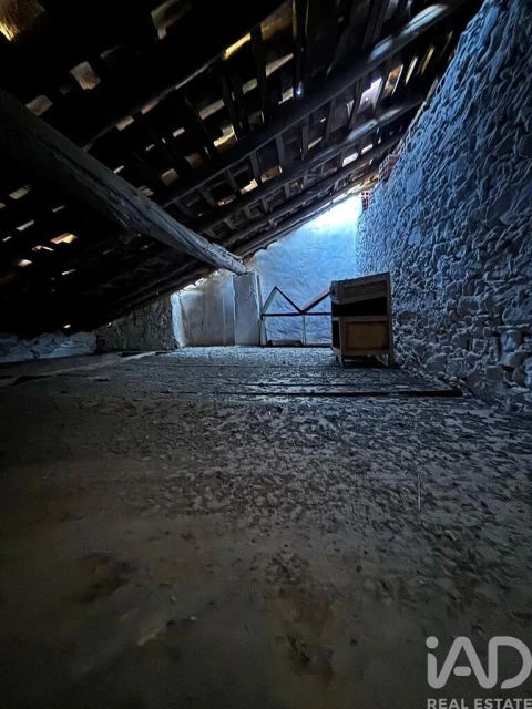 Moradia T2 para Venda em São Pedro do Esteval