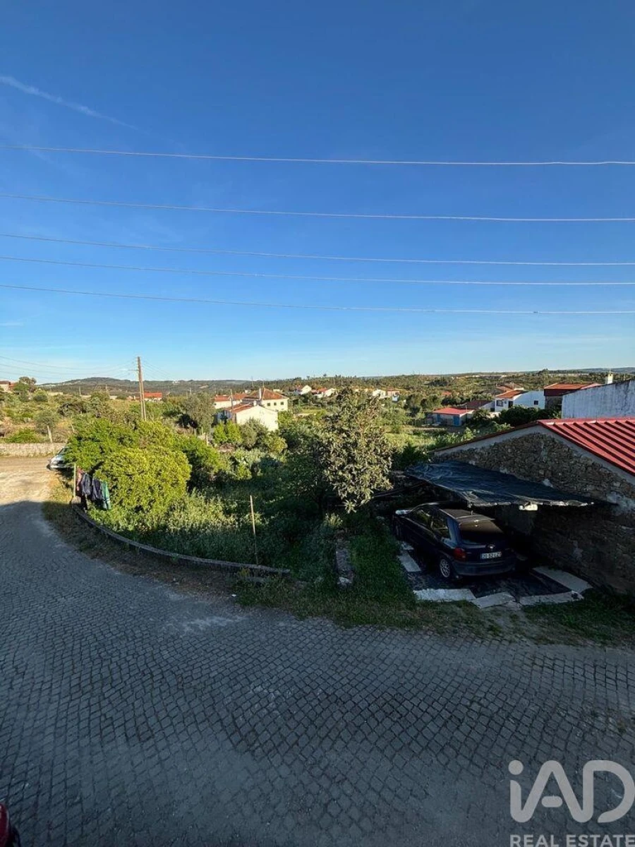 Moradia T2 para Venda em São Pedro do Esteval Foto 21