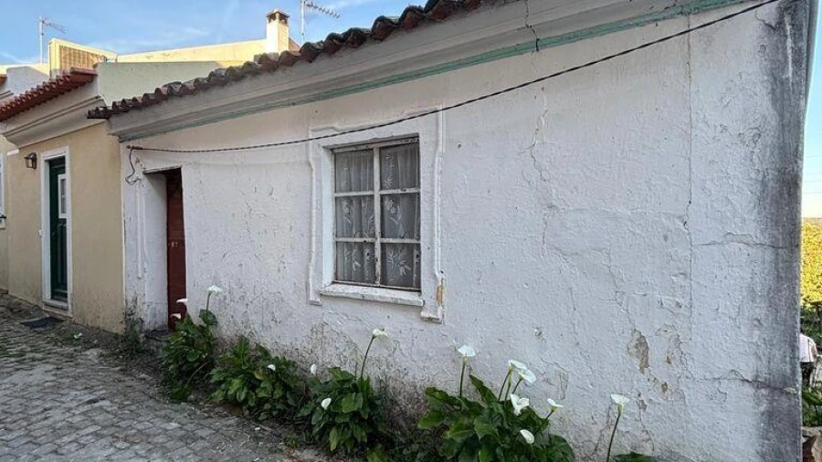 Moradia T2 para Venda em São Pedro do Esteval