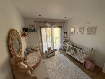 Apartamento T3 para Venda em Parceiros e Azoia