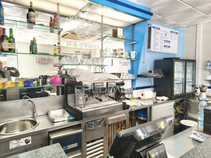 Loja para Venda em Ribeira de Nisa e Carreiras Foto 17