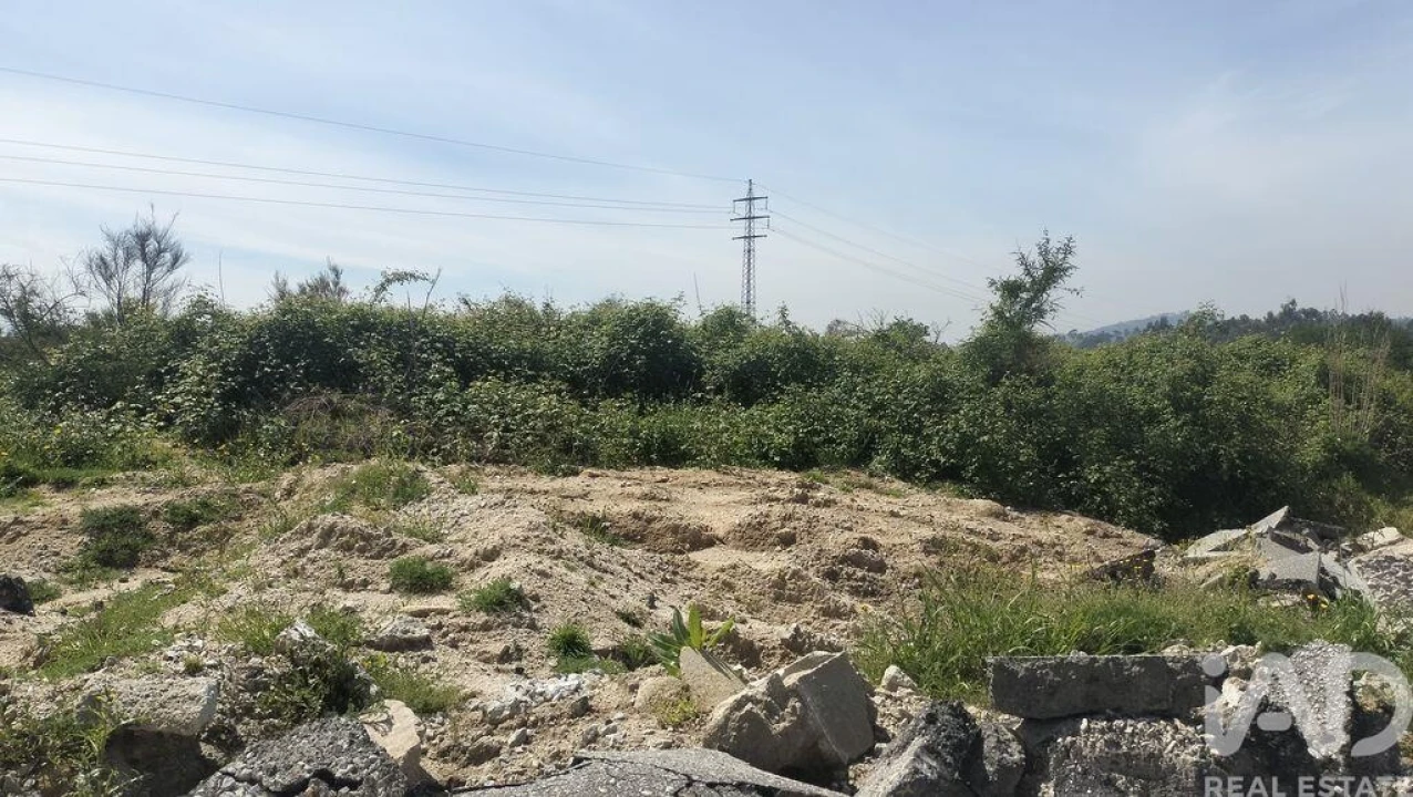 Terreno para Venda em Paredes Foto 12