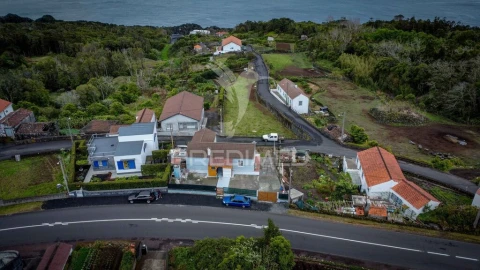 Moradia T2 para Venda em Lajes do Pico