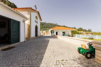 Quinta T5 para Venda em Cinfães