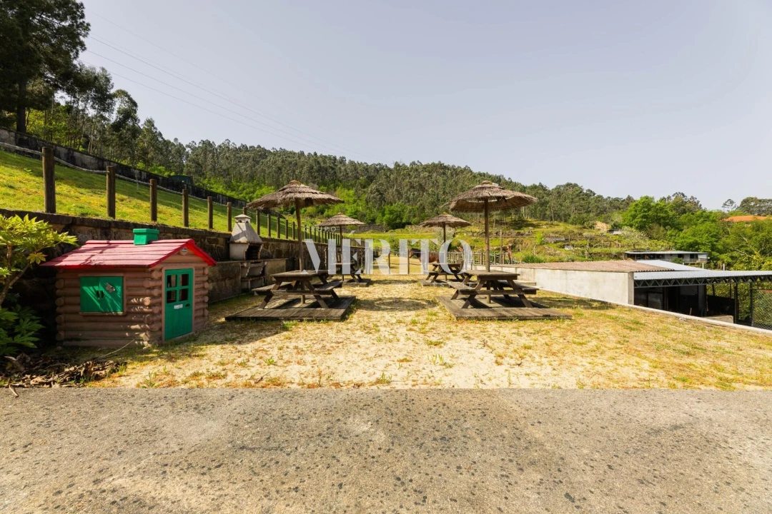 Quinta T5 para Venda em Cinfães Foto 35