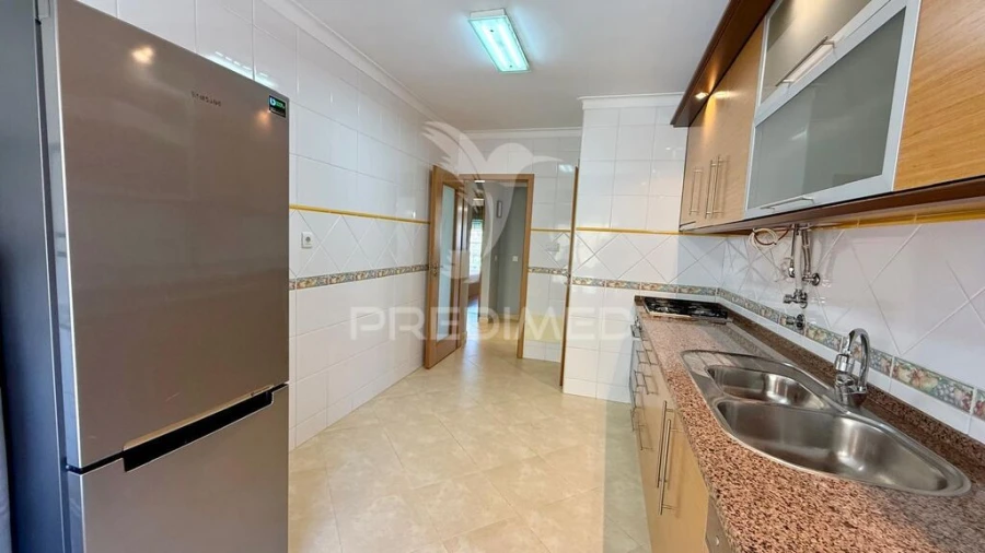 Apartamento T2 para Venda em Barreiro e Lavradio Foto 5