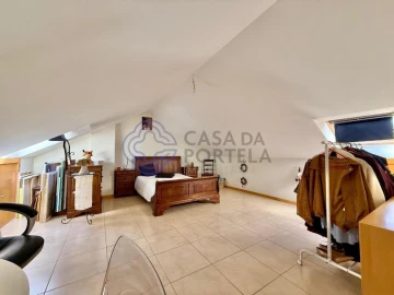 Moradia T3 para Venda em Arouca e Burgo