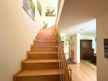 Moradia T3 para Venda em Arouca e Burgo