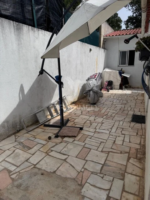 Moradia T2 para Venda em Palhais e Coina