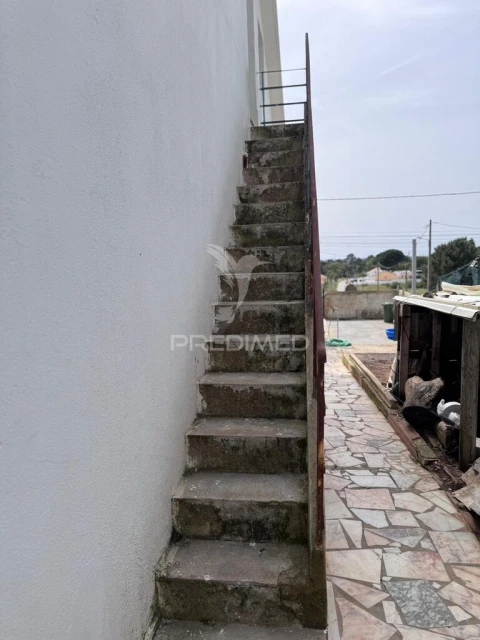 Moradia T2 para Venda em Palhais e Coina