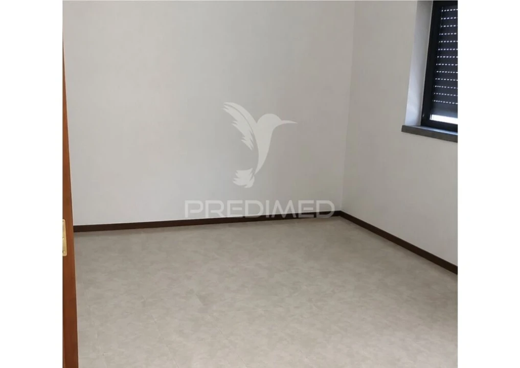 Apartamento T2 para Venda em Fatima Foto 8
