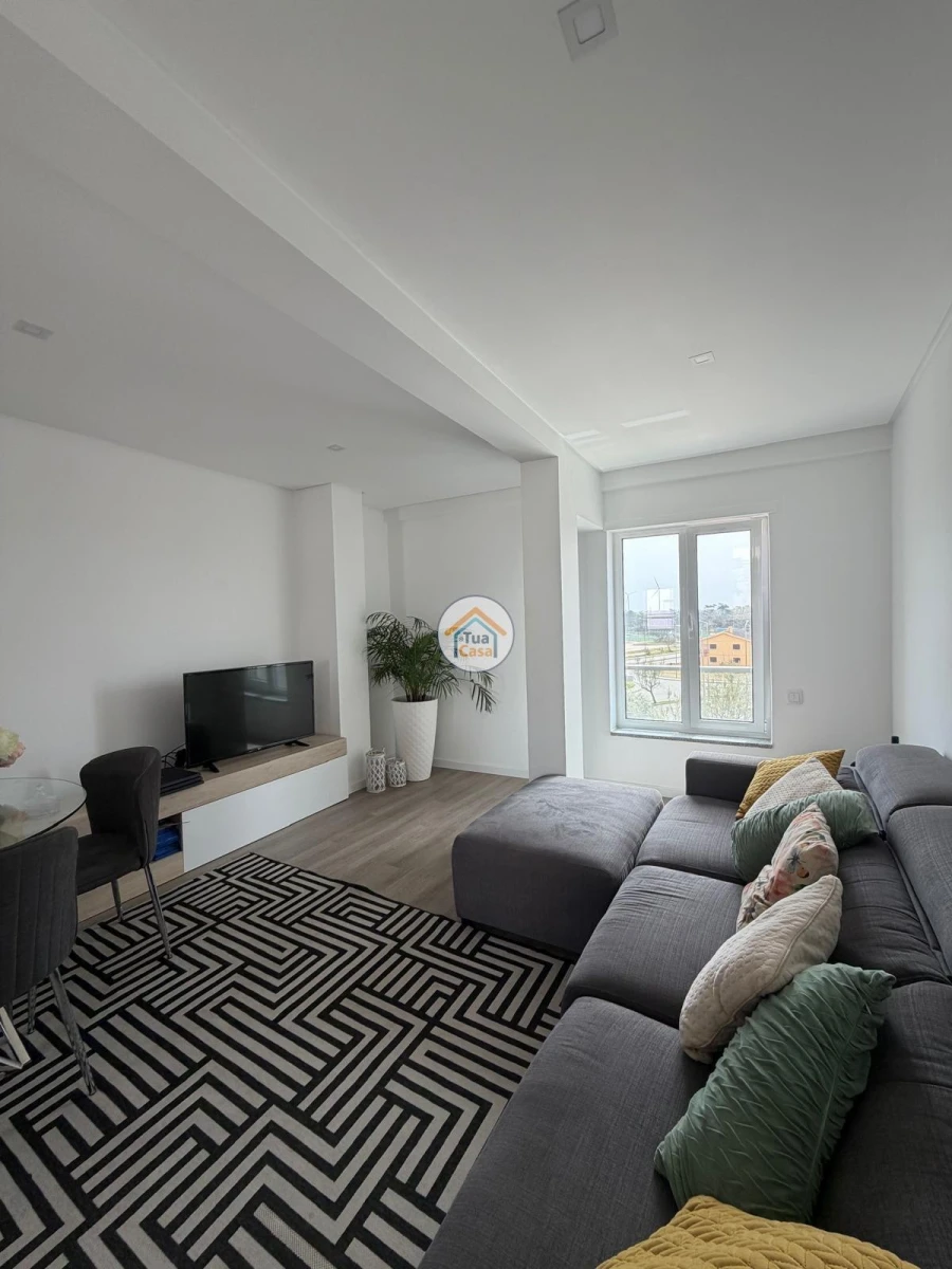 Apartamento T2 para Venda em Tocha Foto 2