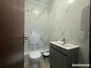 Escritório para Arrendamento em Ponta Delgada (São Sebastião)