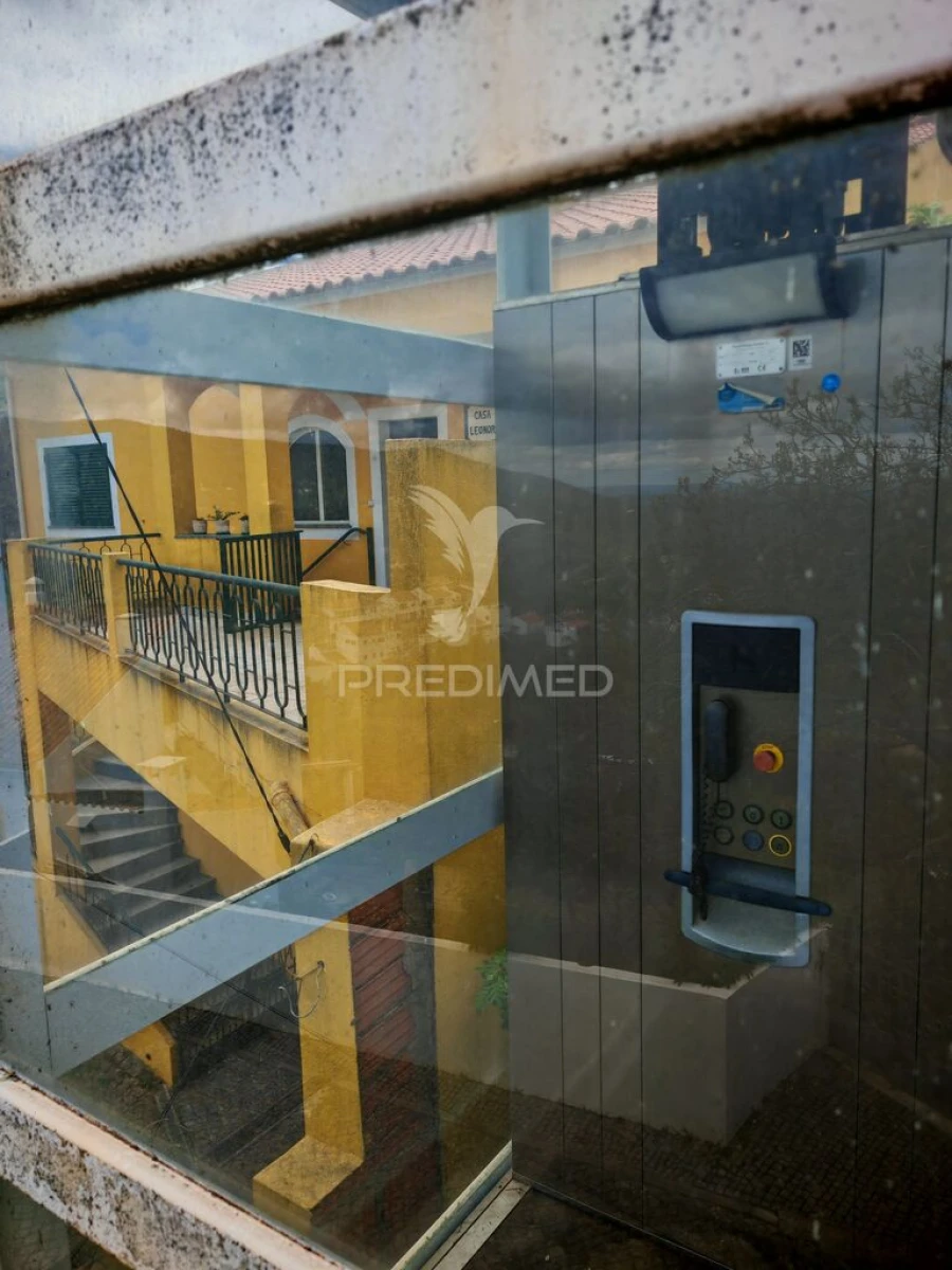 Moradia T3 para Venda em Monchique Foto 4