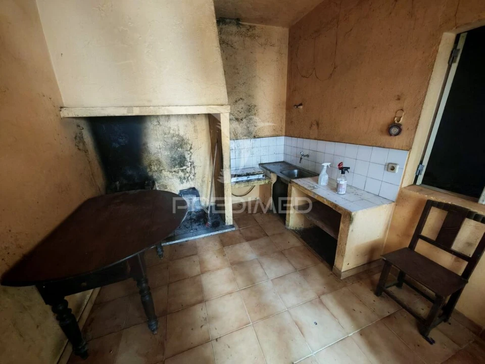 Moradia T3 para Venda em Monchique Foto 11