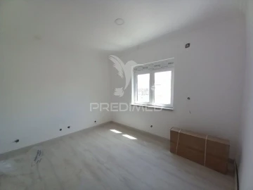 Moradia T4 para Venda em Amora