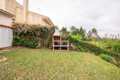 Moradia T5 para Venda em Cernache