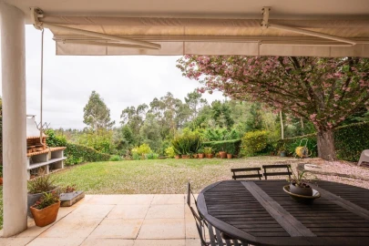 Moradia T5 para Venda em Cernache