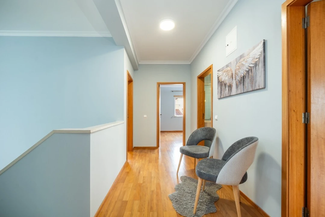 Moradia T5 para Venda em Cernache Foto 14