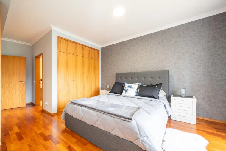 Moradia T5 para Venda em Cernache Foto 25