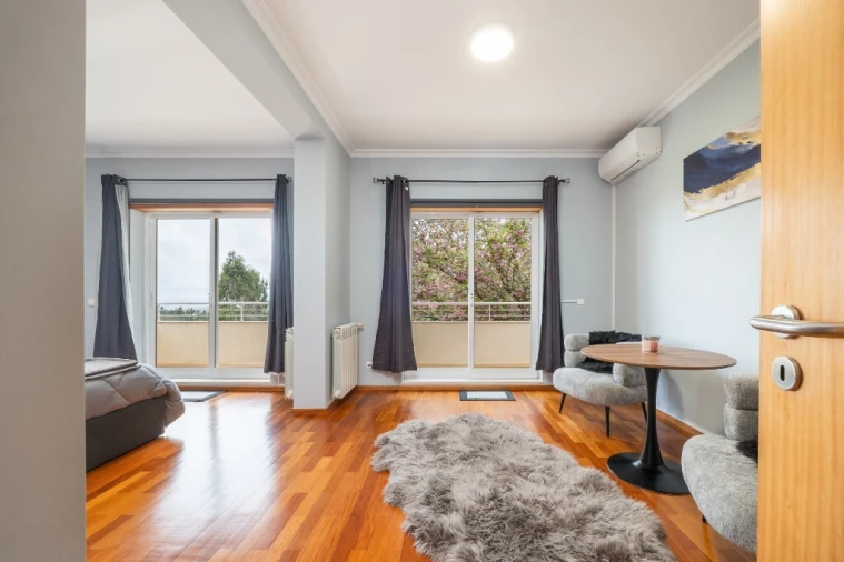 Moradia T5 para Venda em Cernache Foto 23