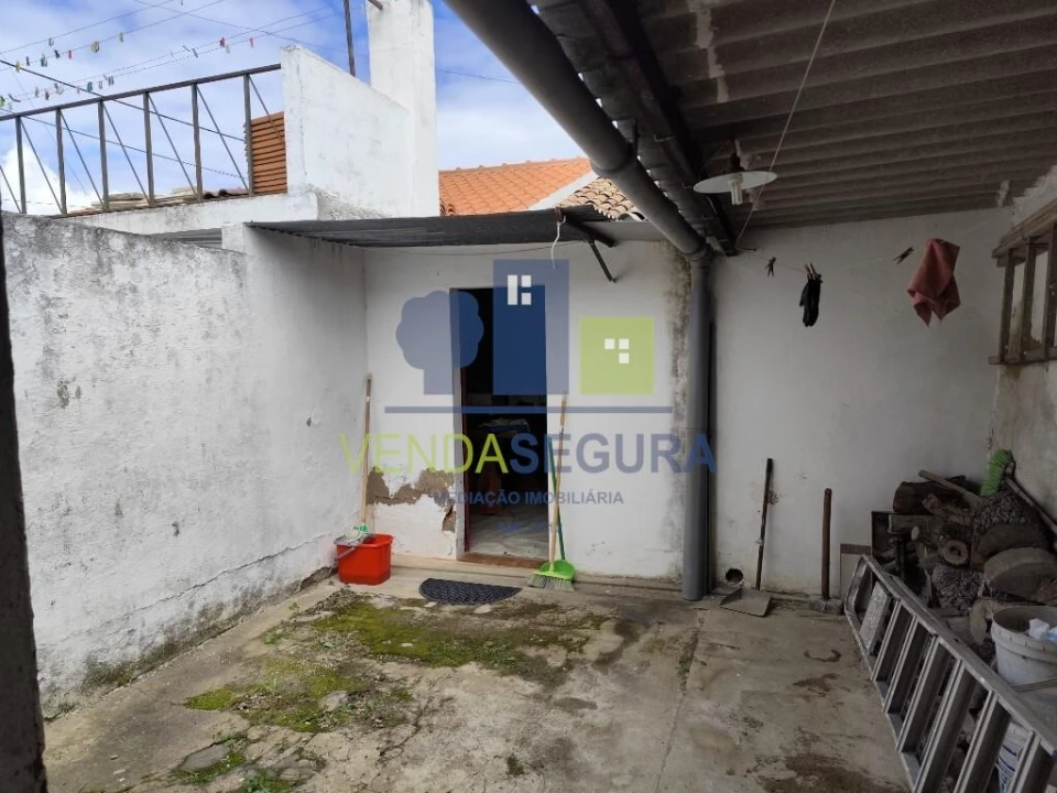 Moradia T1 para Venda em Pias Foto 13