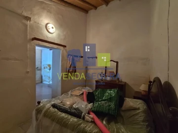 Moradia T1 para Venda em Pias