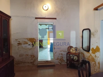 Moradia T1 para Venda em Pias