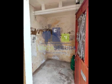 Moradia T1 para Venda em Pias