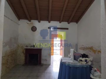 Moradia T1 para Venda em Pias