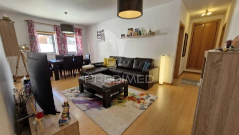 Apartamento T1 para Venda em Nossa Senhora do Pópulo, Coto e São Gregório