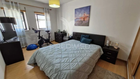 Apartamento T1 para Venda em Nossa Senhora do Pópulo, Coto e São Gregório