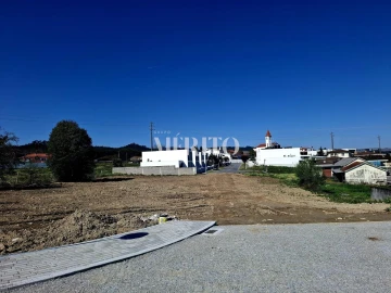 Terreno para Venda em Barcelos, V.Boa, V.Frescainha
