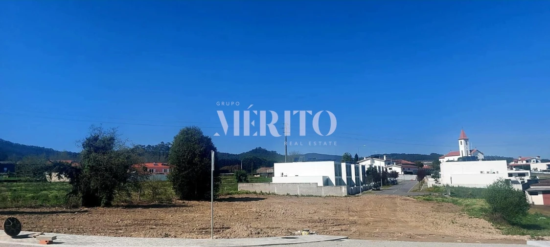 Terreno para Venda em Barcelos, V.Boa, V.Frescainha Foto 3