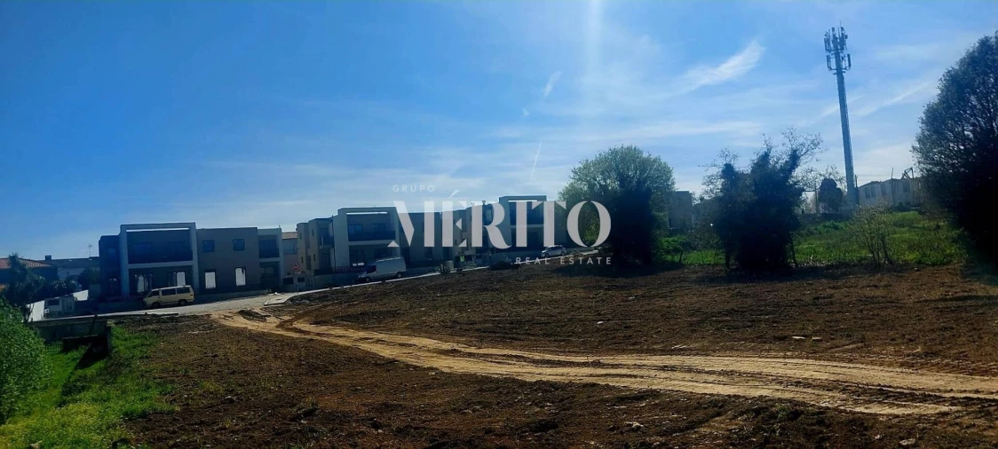 Terreno para Venda em Barcelos, V.Boa, V.Frescainha Foto 2