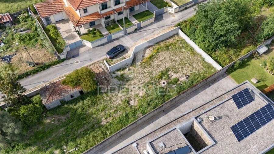 Terreno para Venda em Vila Verde e Barbudo Foto 6