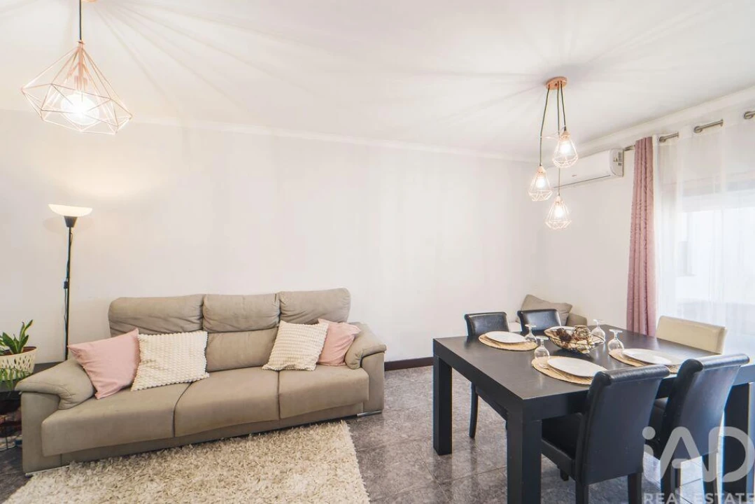 Apartamento T2 para Venda em Chafe Foto 16