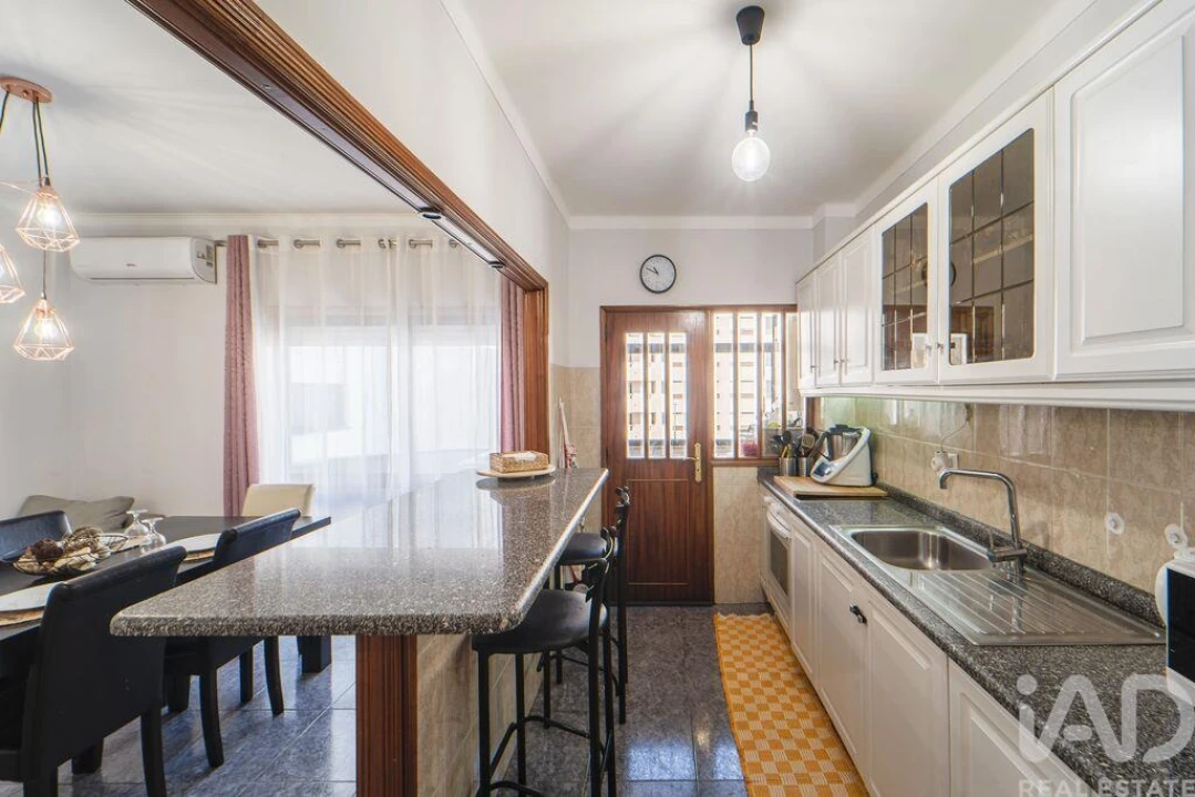 Apartamento T2 para Venda em Chafe Foto 8