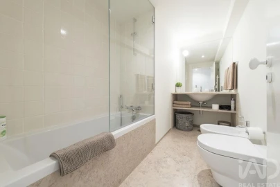 Apartamento T1 para Arrendamento em Santo António