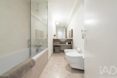 Apartamento T1 para Arrendamento em Santo António