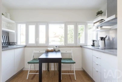 Apartamento T1 para Arrendamento em Santo António