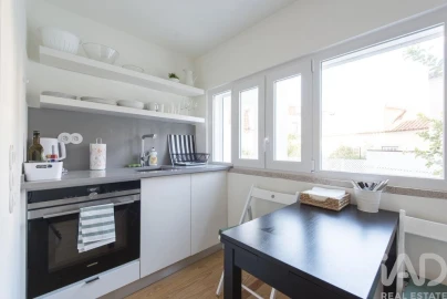 Apartamento T1 para Arrendamento em Santo António