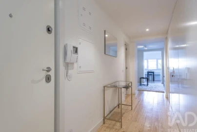 Apartamento T1 para Arrendamento em Santo António