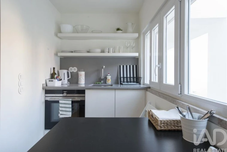 Apartamento T1 para Arrendamento em Santo António Foto 14